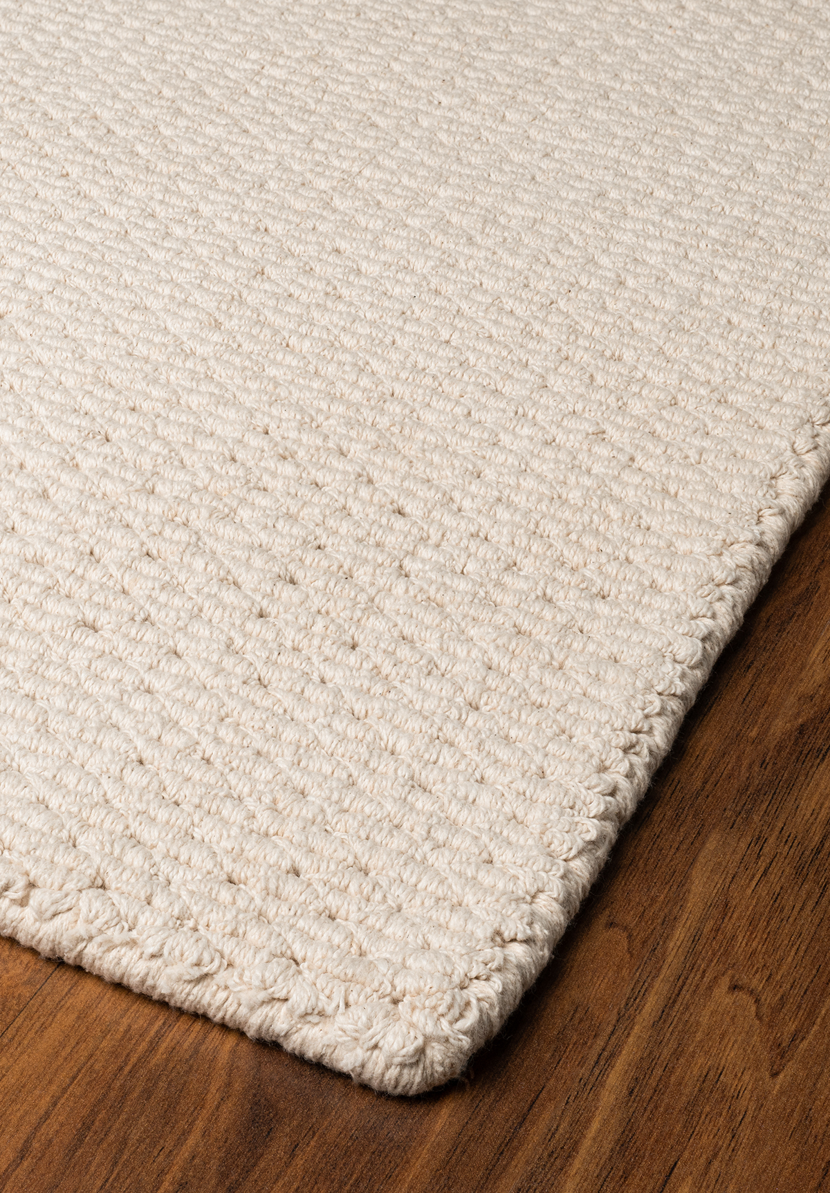 https://a4a2d5d7.rocketcdn.me/images/airloom-organic-cotton-loom-hooked-rug-935G-profile.jpg