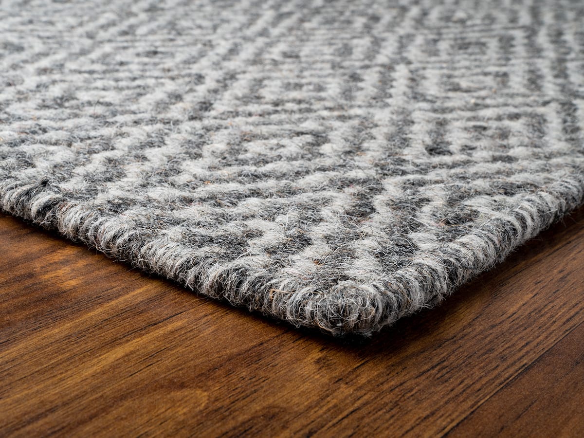 https://a4a2d5d7.rocketcdn.me/images/oxford-grey-natural-thick-woven-wool-rug-216W-profile.jpg